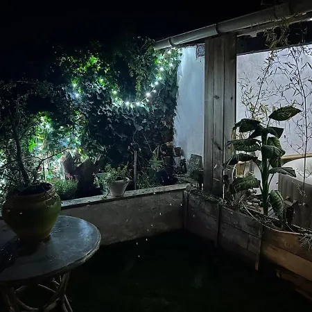 Anas De Maison Atypique Avec Jacuzzi